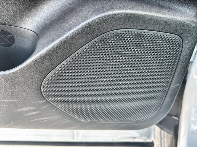 Used 2025 Nissan Rogue SV FWD image 23