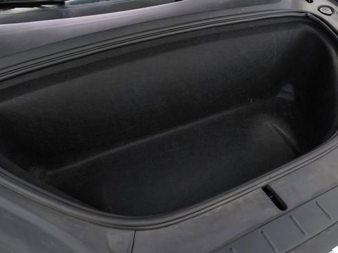 Used 2018 Tesla Model X 75D image 50