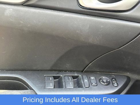 Used 2020 Honda Civic LX image 12