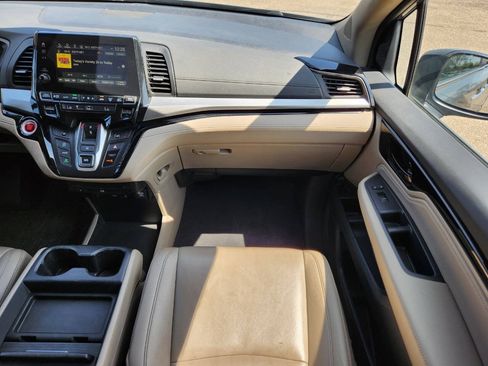 Used 2021 Honda Odyssey Touring image 17