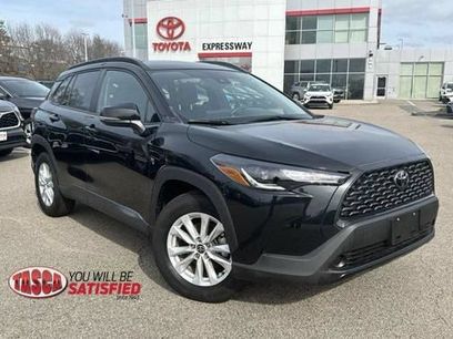 Used 2022 Toyota Corolla Cross LE w/ Moonroof Package