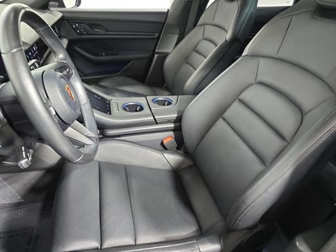 Certified 2023 Porsche Taycan RWD image 5