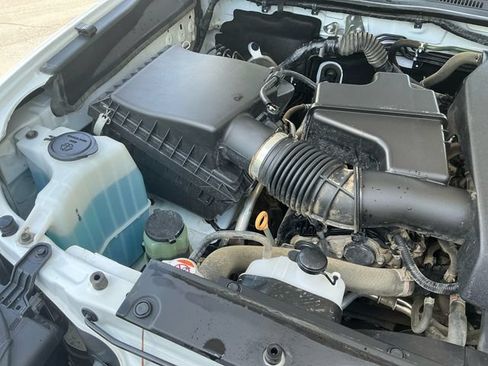 Used 2022 Toyota Tacoma SR w/ SX Package RWD image 19
