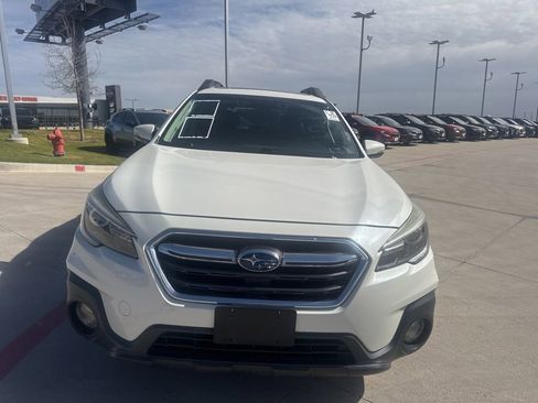 Used 2019 Subaru Outback 3.6R Limited image 14