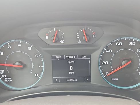 Used 2024 Chevrolet Equinox LS FWD image 15