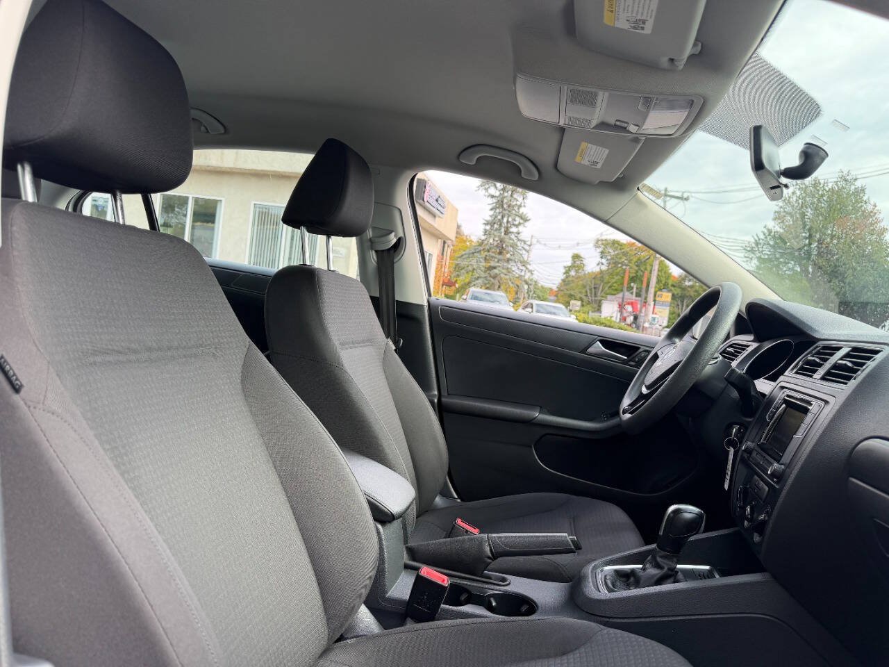 Used 2016 Volkswagen Jetta S FWD image 25