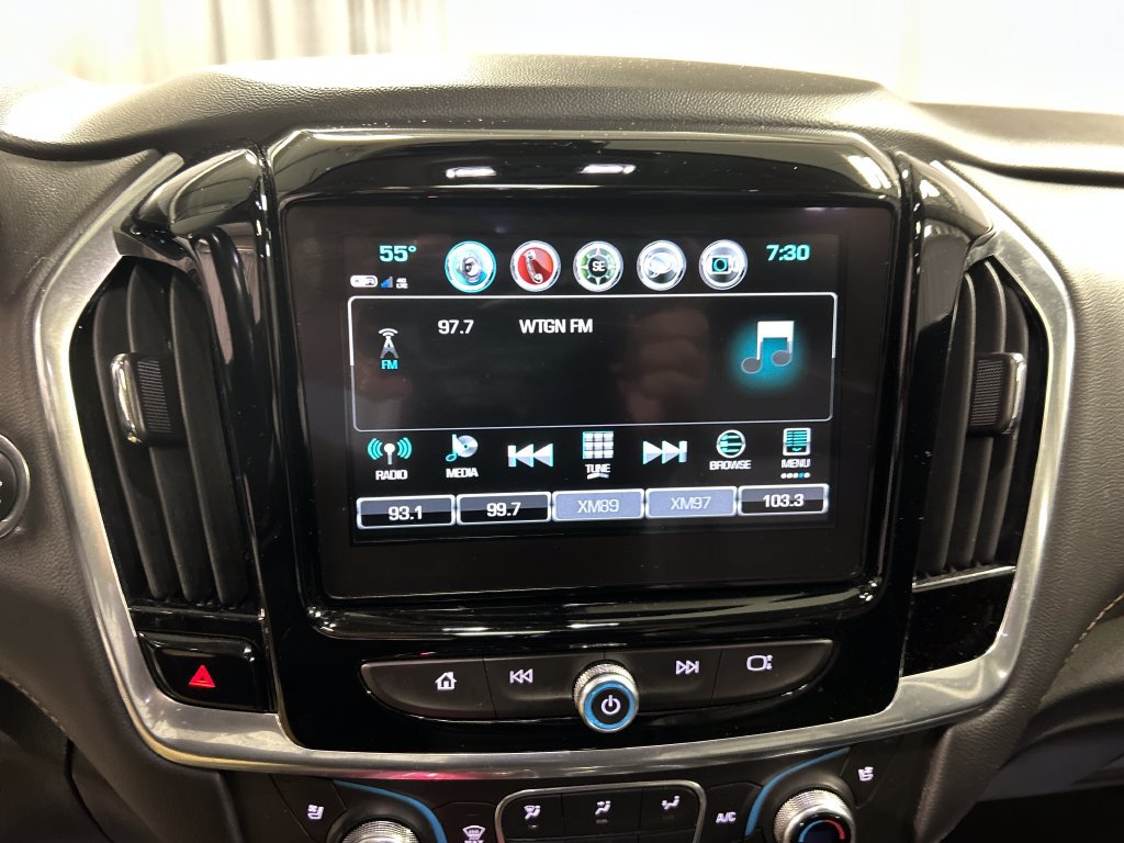Used 2019 Chevrolet Traverse Premier w/ Redline Edition AWD/4WD image 17