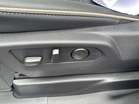 New 2026 Chevrolet Suburban Premier w/ Sun And Tow Package image 17