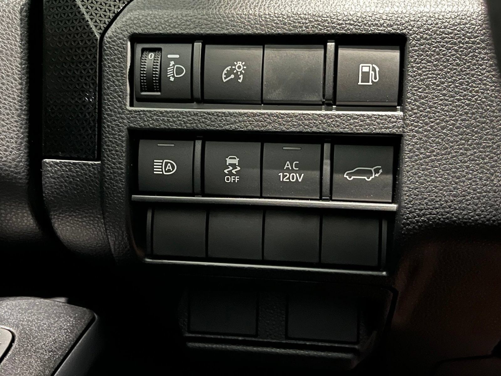New 2026 Toyota 4Runner Limited AWD/4WD image 33