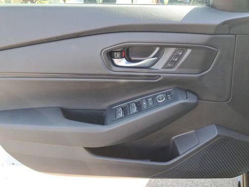 Certified 2025 Honda Accord EX-L image 21