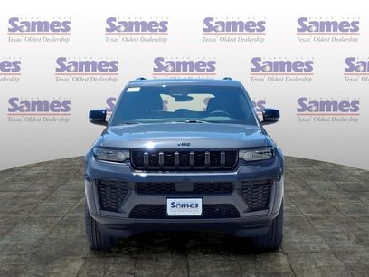 New 2026 Jeep Grand Cherokee Altitude