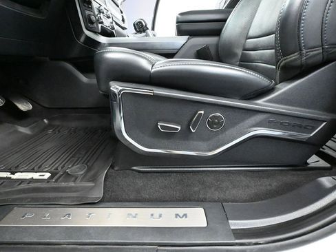 Used 2024 Ford F150 Platinum AWD/4WD image 24