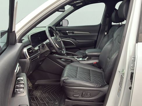 Used 2024 Kia Telluride SX X-Line AWD/4WD image 13