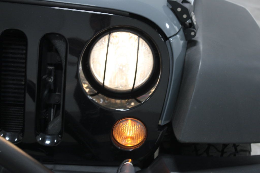 Used 2015 Jeep Wrangler Unlimited Sport AWD/4WD image 13