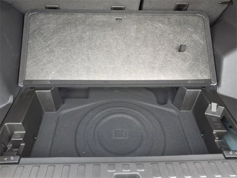 Used 2023 Chevrolet Equinox LS w/ LS Convenience Package image 85