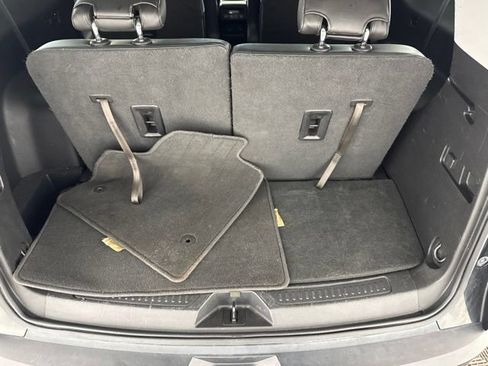 Used 2019 GMC Acadia SLT FWD image 32
