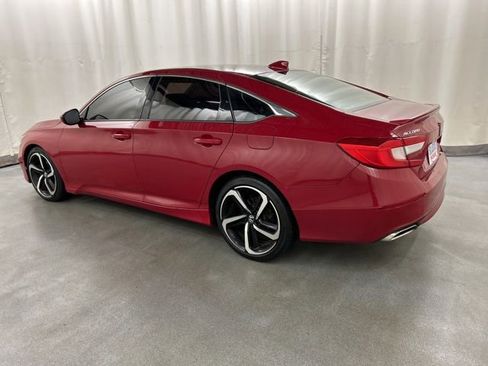 Used 2020 Honda Accord Sport image 3