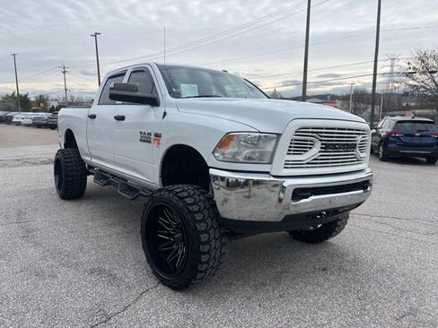 Used 2015 RAM 3500 Tradesman w/ Chrome Appearance Group image 2