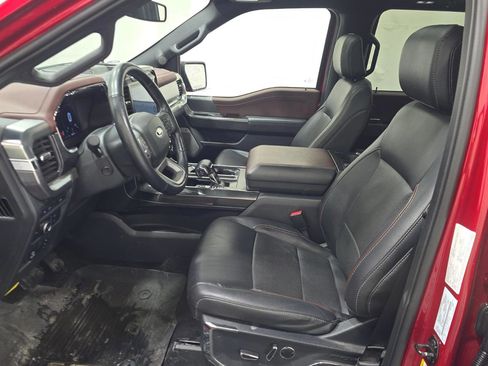 Used 2022 Ford F150 Lariat w/ Equipment Group 502A High image 9