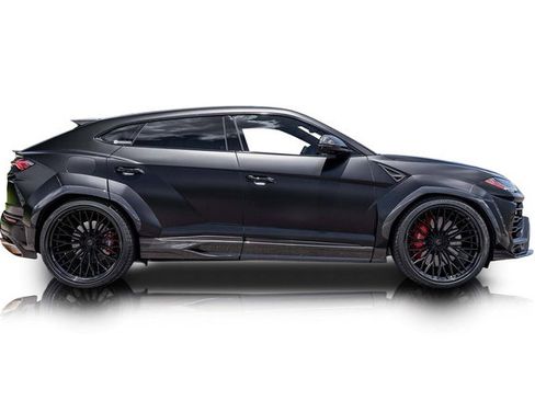 Used 2021 Lamborghini Urus AWD/4WD image 2