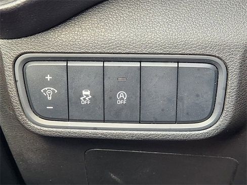 Used 2023 Kia Soul LX image 23