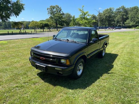 Used 1994 Chevrolet S10 Pickup 2WD Regular Cab image 6