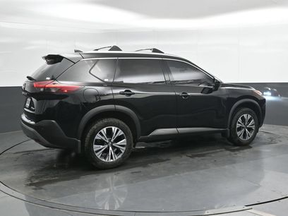 Used 2021 Nissan Rogue SV w/ Premium Package
