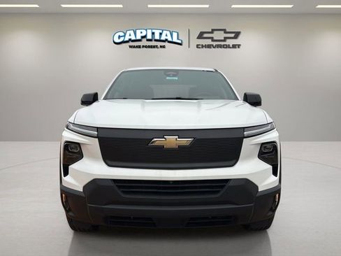 New 2024 Chevrolet Silverado EV W/T image 9