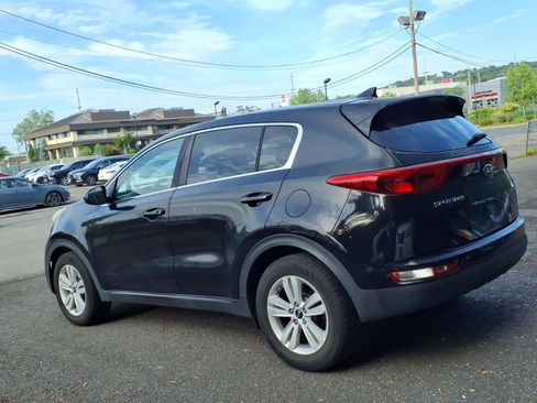 Used 2017 Kia Sportage LX FWD image 4