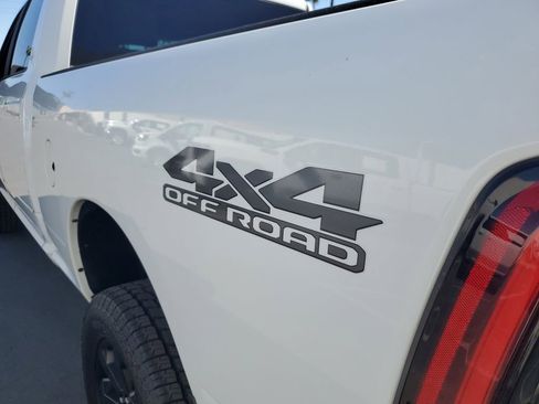 Used 2021 RAM 2500 Big Horn w/ Night Edition image 10