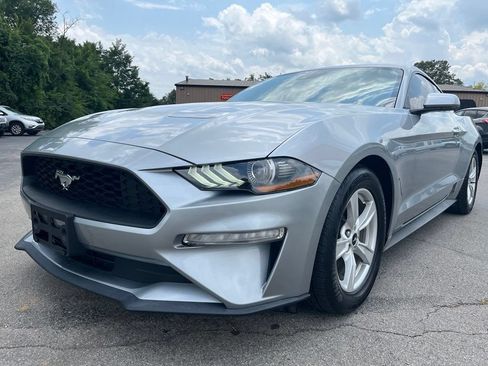 Used 2021 Ford Mustang Coupe RWD image 5