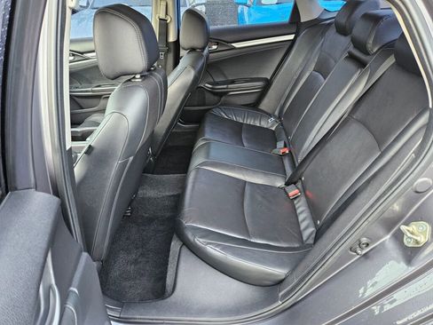 Used 2016 Honda Civic Touring image 21