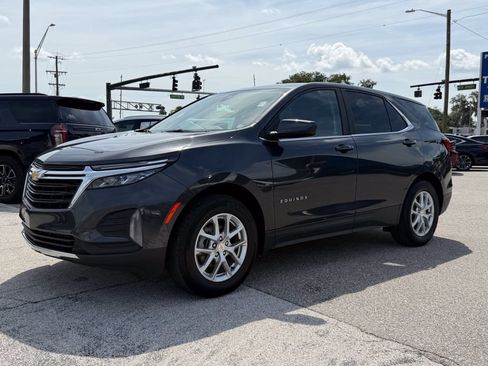 Used 2023 Chevrolet Equinox LT FWD image 10