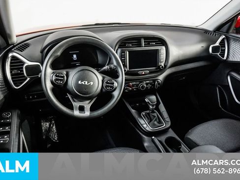 Used 2025 Kia Soul LX w/ LX Technology Package image 22