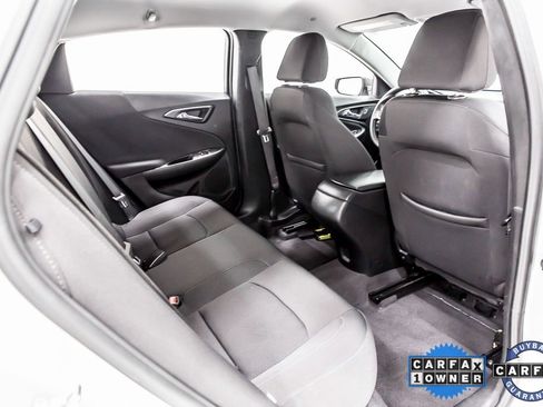 Used 2020 Chevrolet Malibu LS image 34