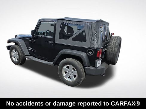 Used 2011 Jeep Wrangler Sport AWD/4WD image 3