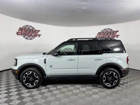 Used 2024 Ford Bronco Sport Outer Banks w/ Tech Package AWD/4WD image 4