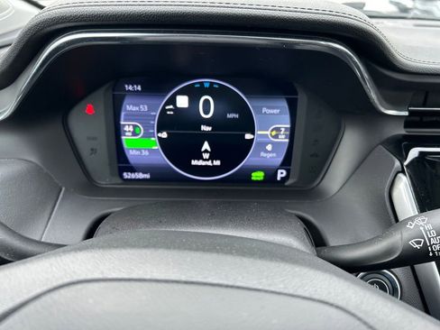 Used 2023 Chevrolet Bolt EUV Premier w/ Sun & Sound Package image 25