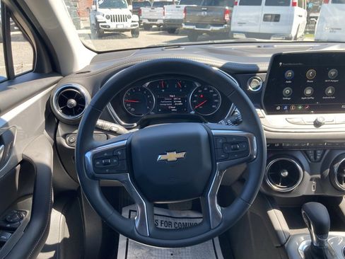New 2025 Chevrolet Blazer LT w/ Midnight/Sport Edition image 12