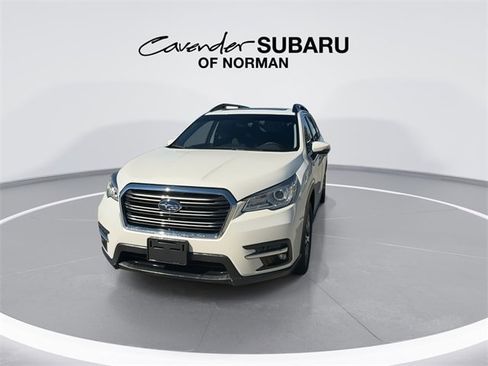 Certified 2022 Subaru Ascent Limited w/ Technology Package image 4