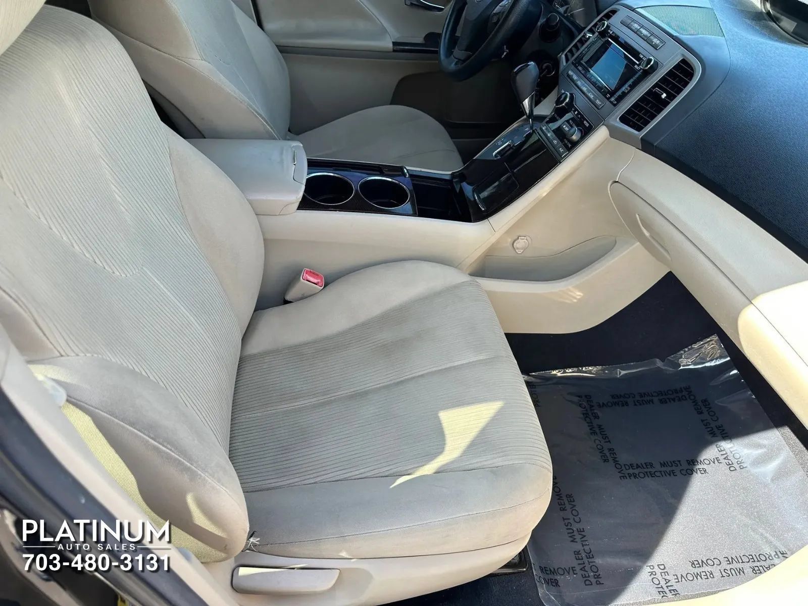 Used 2011 Toyota Venza FWD image 14