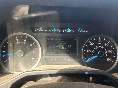 Used 2015 Ford F150 XLT w/ Equipment Group 301A Mid image 6