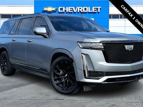 Used 2023 Cadillac Escalade ESV Sport Platinum w/ LPO, ONYX Package image 1