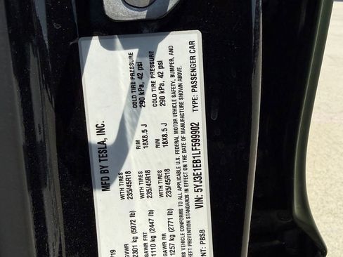 Used 2020 Tesla Model 3 Long Range AWD/4WD image 10
