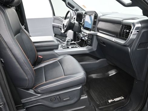 Used 2025 Ford F150 Lariat w/ FX4 Off-Road Package image 23