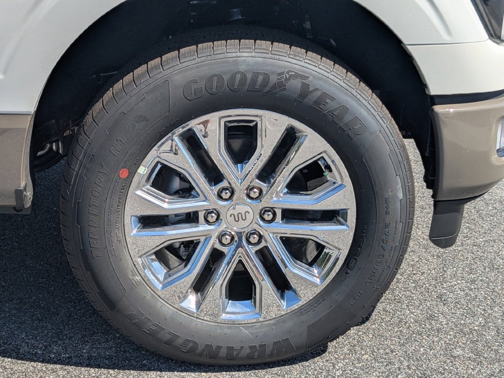 New 2026 Ford F150 King Ranch w/ Equipment Group 601A High AWD/4WD image 12