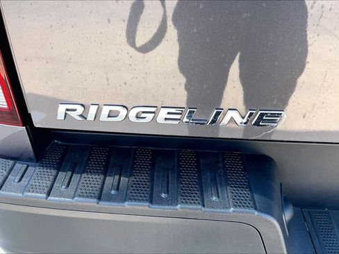 Used 2022 Honda Ridgeline RTL image 10