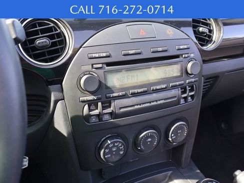 Used 2008 MAZDA MX-5 Miata Sport w/ Convenience Pkg image 13