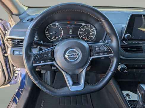 Used 2020 Nissan Altima 2.5 SR FWD image 20