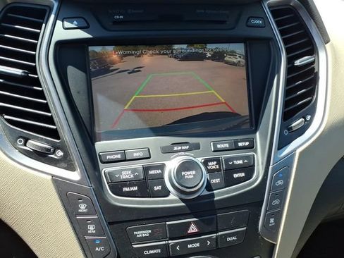Used 2013 Hyundai Santa Fe Limited w/ Technology Pkg AWD/4WD image 27